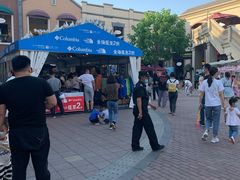 -王府井奥莱临潼小镇(临潼店)