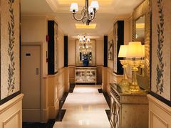 -富力丽思卡尔顿酒店健身中心