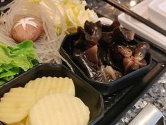 -一席地·本地鸡窝·杭帮鸡火锅(萧山银隆百货店)