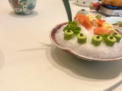 -梅花香里大酒店(郁金香路店)