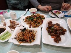 -六和聚传统烤鸭.天津菜(和平店)