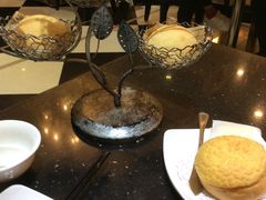 霸王酥皮叉烧包-避风塘·老港味餐厅(虹口龙之梦店)