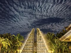 -海南清水湾莱佛士酒店