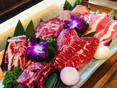 -明洞阿姨·韩式酱蟹烤肉·创意料理(三元桥店)