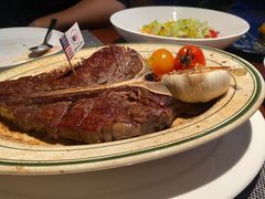 -MONICH牛排融合餐厅(和义大道购物中心店)