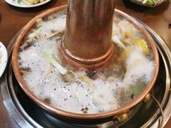 -岳记兴隆·青城腊排铜火锅(融创店)