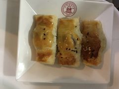 叉烧酥-上海财经大学-绿叶食堂