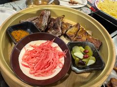 -破瓦寒窑·地摊烤羊排