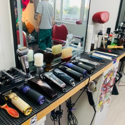 -剪得慢Barbershop·男士理发店