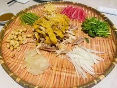 -维园悦谱·海派家常菜(乌鲁木齐南路店)