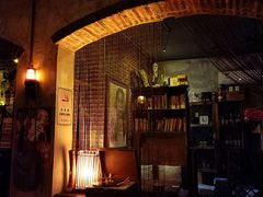 -城墙外BAR