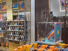 -VENCHI 闻绮(上海佛罗伦萨小镇店)