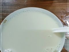 -云南大锅豆浆店
