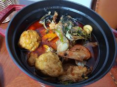 鱼头泡饼-八张桌子(老店)