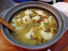 -周鱼小馆石锅酸菜鱼(活力汇店)