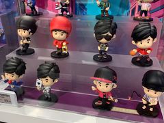 -泡泡玛特POPMART(崇文门国瑞城店)