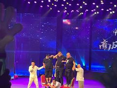 -南风大剧院莎梦二人转剧场