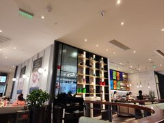 -港丽餐厅(高德置地店)
