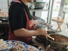 -赵姐猪耳朵饭店