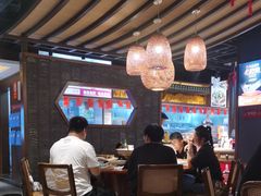 -魏铭鱼头捞饭(晋阳路店)