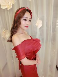 -艾米丽婚纱礼服