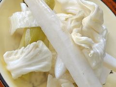 -乡巴佬鼎锅饭