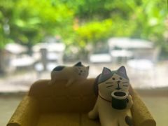 -彳亍咖啡·这里(水湾路店)