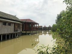 -崖口红树林海鲜餐厅