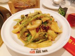 -锅当当铁锅炖烀饼王(长泰广场店)