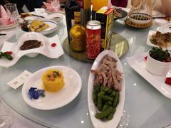-上海怡沁园度假酒店