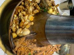 -老佛爷铜炉蛙锅(挂绿店)