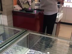 -吴良材眼镜(北中路店)