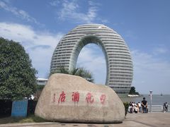 -湖州太湖旅游度假区-月亮广场