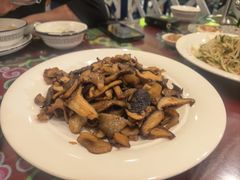 黄油煎蘑菇-格日勒阿妈蒙古厨房(大召店)