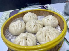 -阿瓦山寨·湘菜现炒·剁椒鱼头王(咸阳总店)