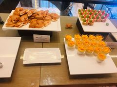 -上海漕河泾万丽酒店