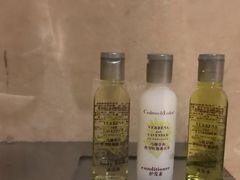 -广州天河希尔顿酒店