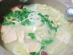 -云南野生菌石锅鱼石锅鸡(大金塔店)