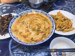 -云南李记罐罐米线饵丝小吃(汉中门金鹰店)