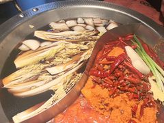 -廖掌柜·重庆鲜货火锅(上海首店)