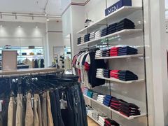 -首创奥特莱斯(西安店)