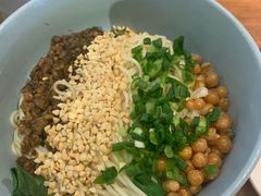 -芙蓉巷成都名小吃(大卫城店)