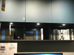 -宜家家居（上海徐汇商场店）-停车场