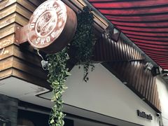 -Double cafe