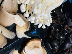 菌菇拼盘-京门活鱼馆·鱼火锅(百子湾（原红庙）店)