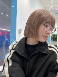 -吉艺心专业美发造型