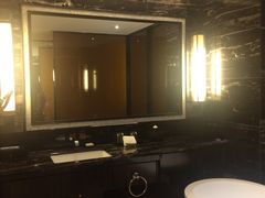 -中山利和希尔顿酒店