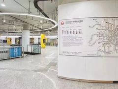 -东方体育中心(地铁站)