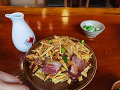 -苗湘食府(十年店)