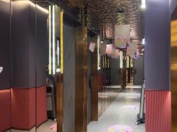 -花隐·美芙炫海菲秀皮肤管理中心